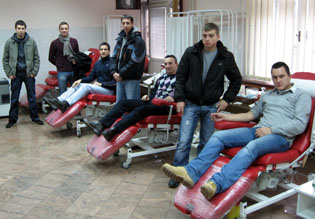 biciklisti portizana dali krv